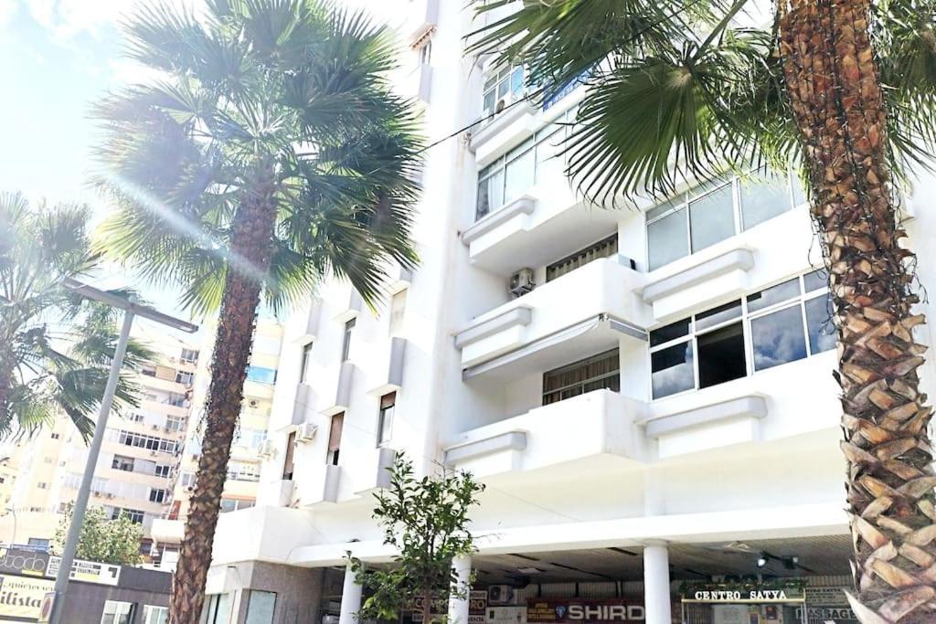 Bonito Apartamento De Dos Dormitorios En El Centro Y Calle San Miguel Torremolinos Dış mekan fotoğraf