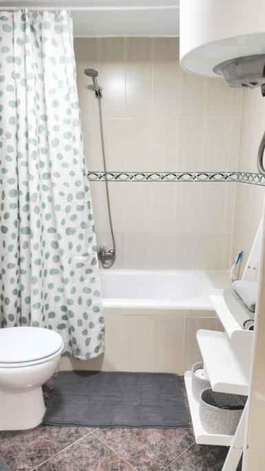 Bonito Apartamento De Dos Dormitorios En El Centro Y Calle San Miguel Torremolinos Dış mekan fotoğraf