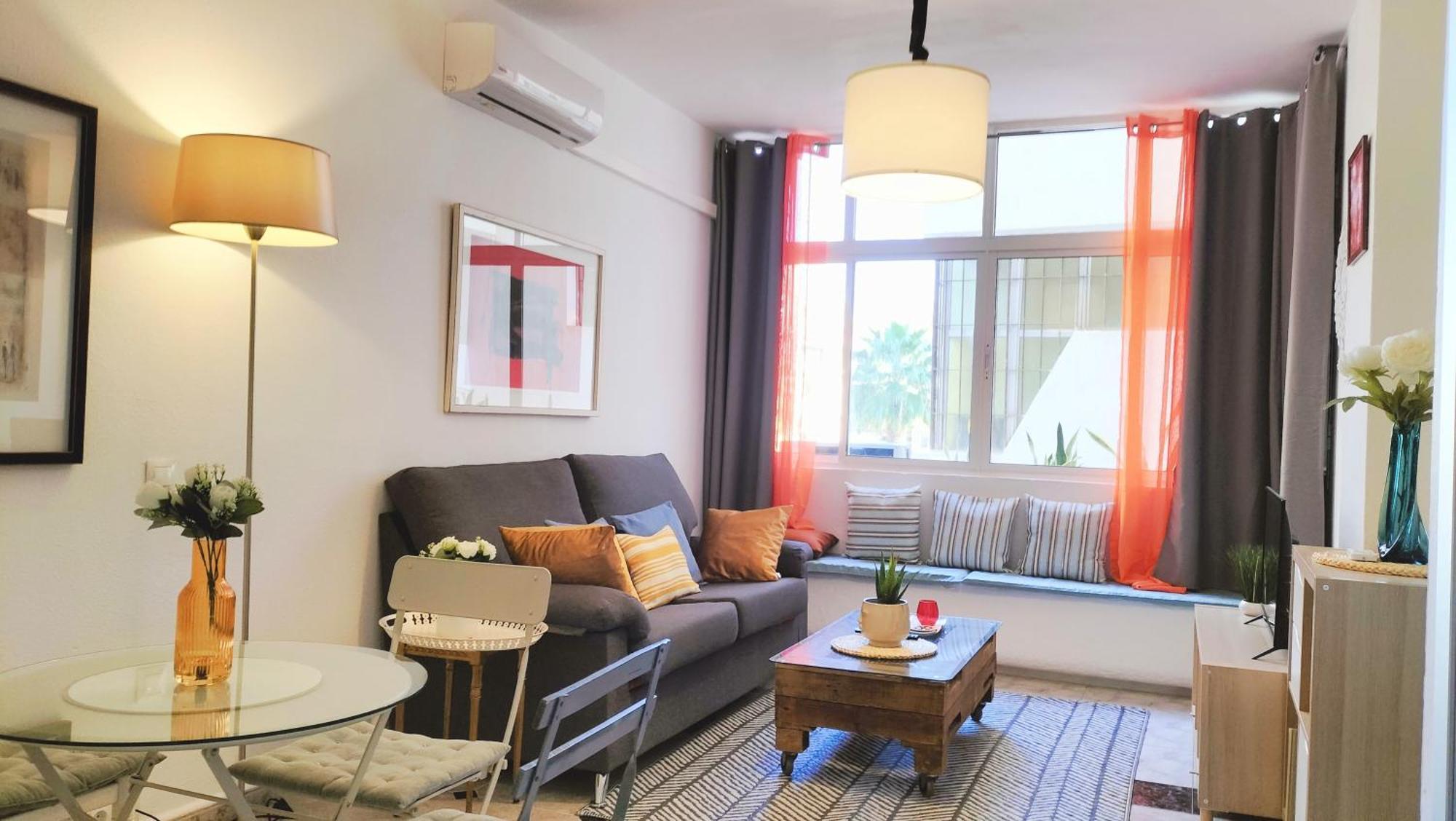 Bonito Apartamento De Dos Dormitorios En El Centro Y Calle San Miguel Torremolinos Dış mekan fotoğraf