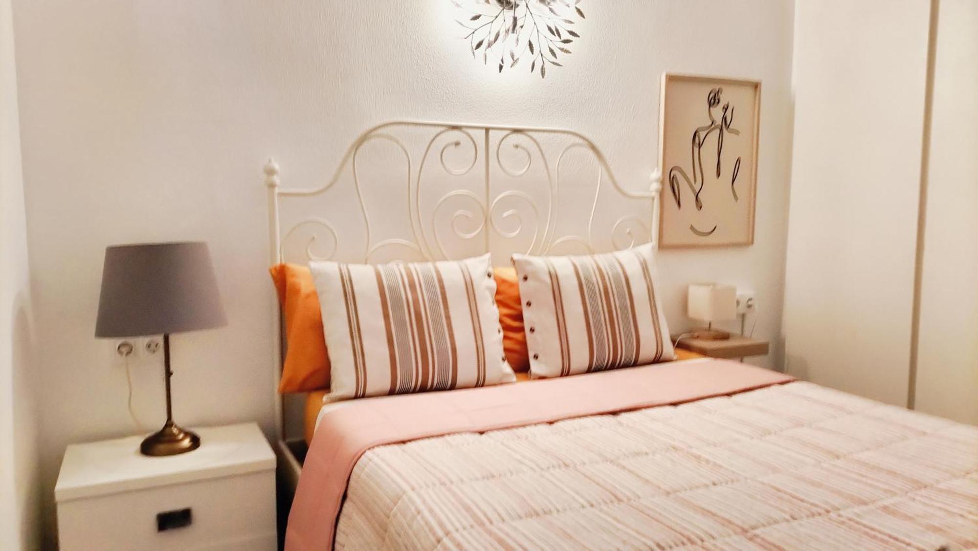 Bonito Apartamento De Dos Dormitorios En El Centro Y Calle San Miguel Torremolinos Dış mekan fotoğraf